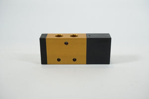 Pneumax 228.32.11.1 Pneumatic Valve Spring Return 3/2-way