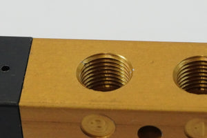 Pneumax 228.32.11.1 Pneumatic Valve Spring Return 3/2-way
