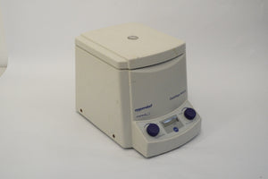 Eppendorf 5425 Microcentrifuge **For Spare Parts**