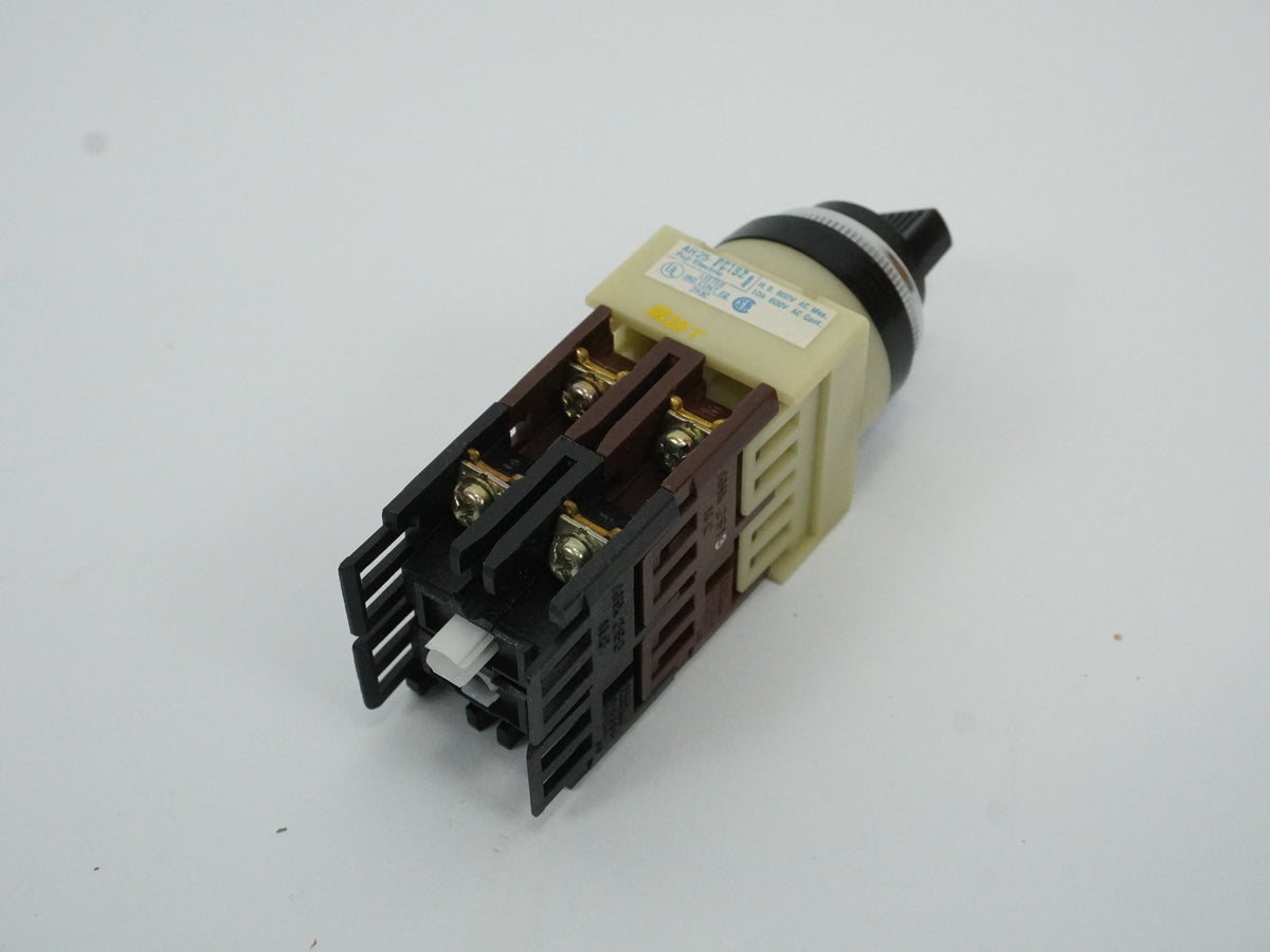 Fuji Electric AH25-PC19Z AH25-PC19Z Selector Switch / Push Button