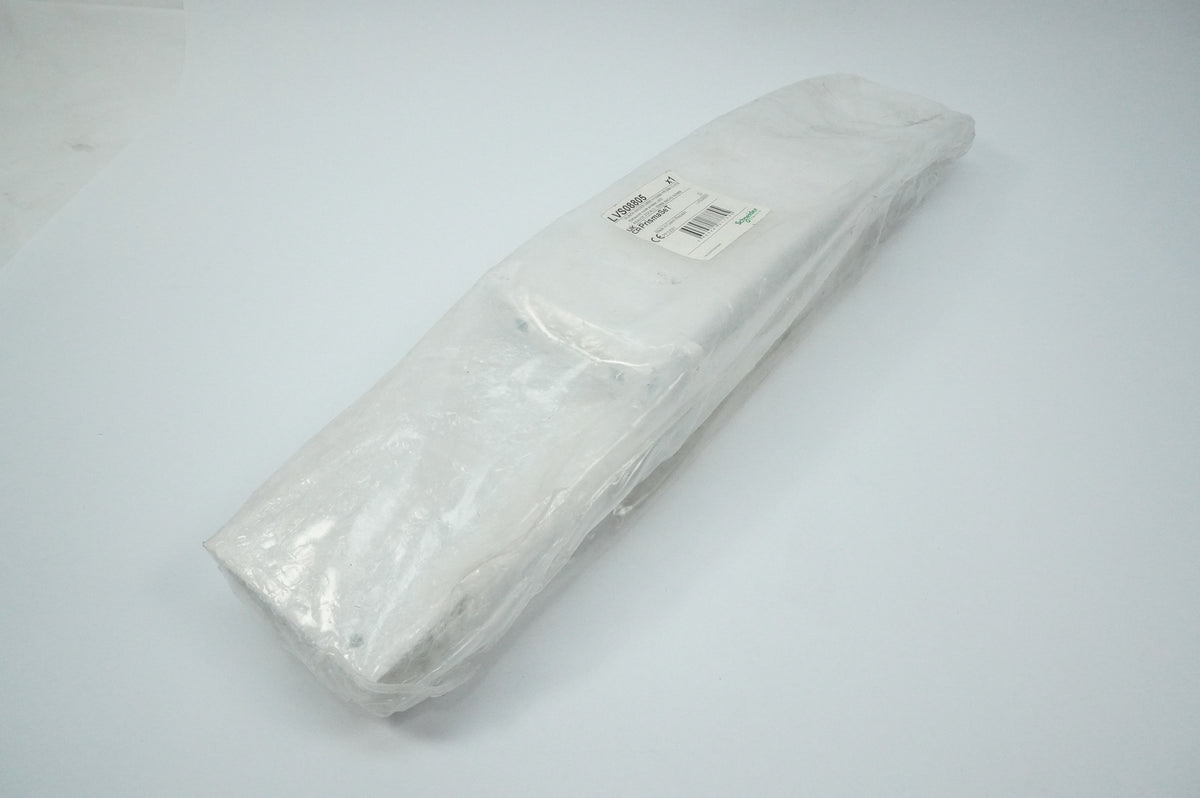 Schneider Electric LVS08805 PrismaSeT Plinth Raiser W600 H100mm IP30