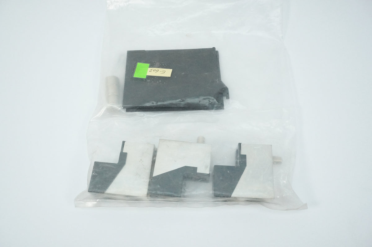 Schneider Electric LV432481 Connectors + Phase Barriers for NSX400/630 INV/INS
