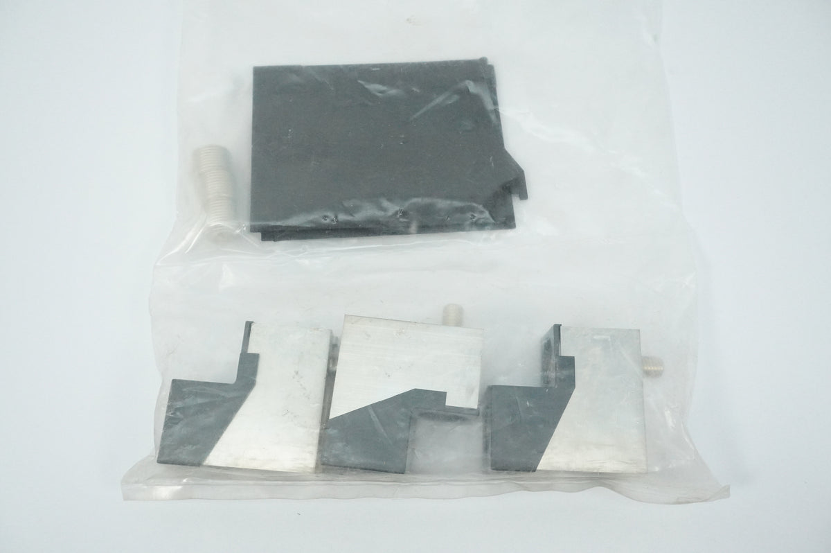 Schneider Electric LV432481 Connectors + Phase Barriers for NSX400/630 INV/INS