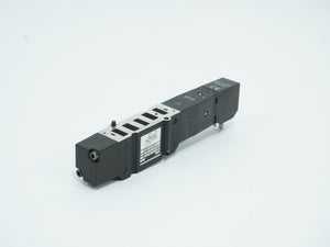 V14B5E7A-B300A Pneumatic Directional Control Valve 5/2-Way