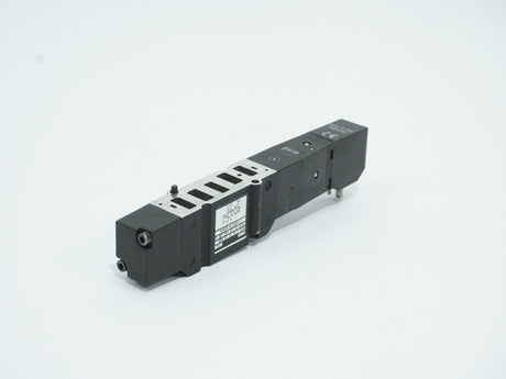 V14B5E7A-B300A Pneumatic Directional Control Valve 5/2-Way