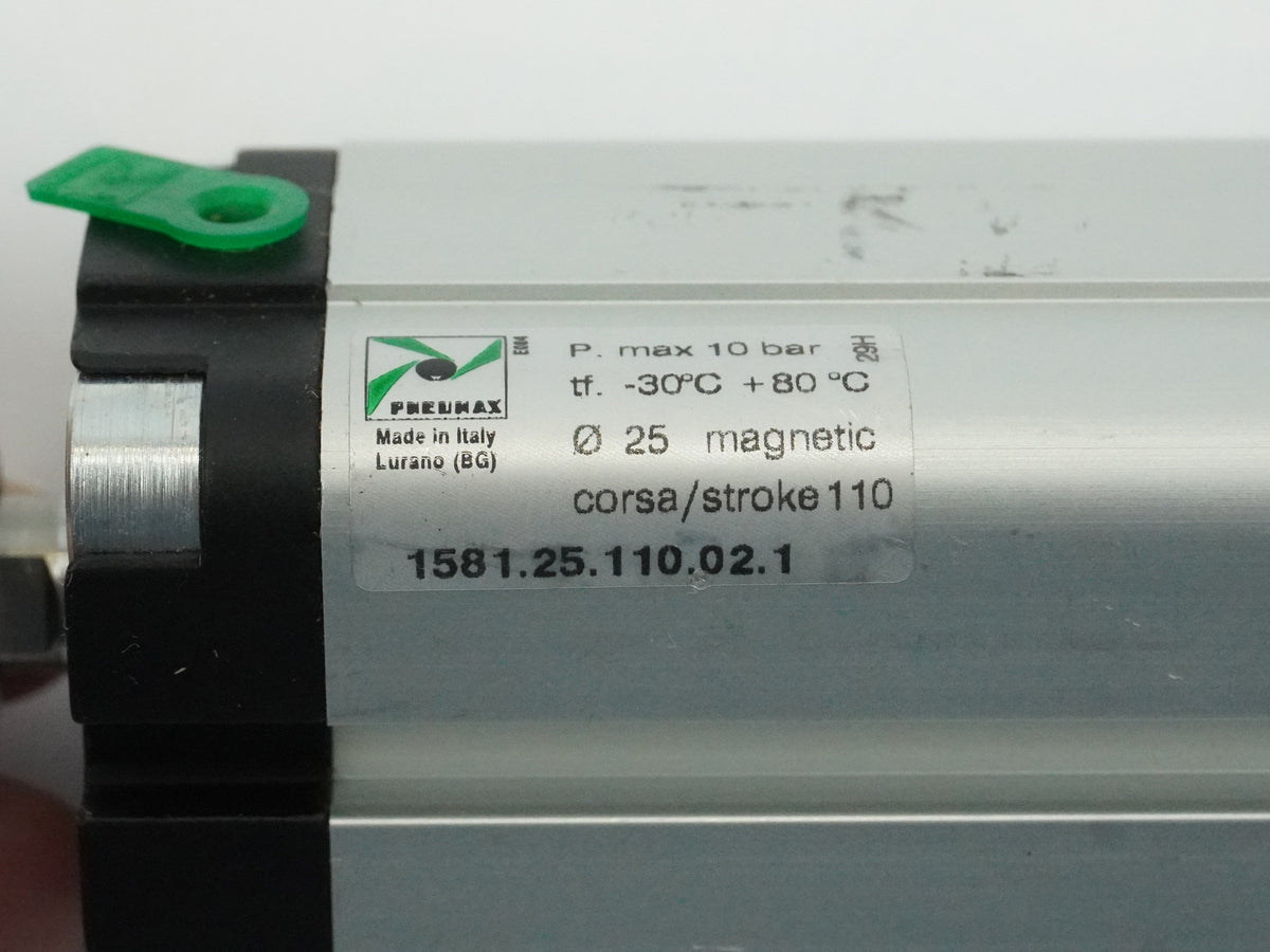 Pneumax 1581.25.110.02.1 Pneumatic Cylinder Magnetic Ø25 Stroke 110