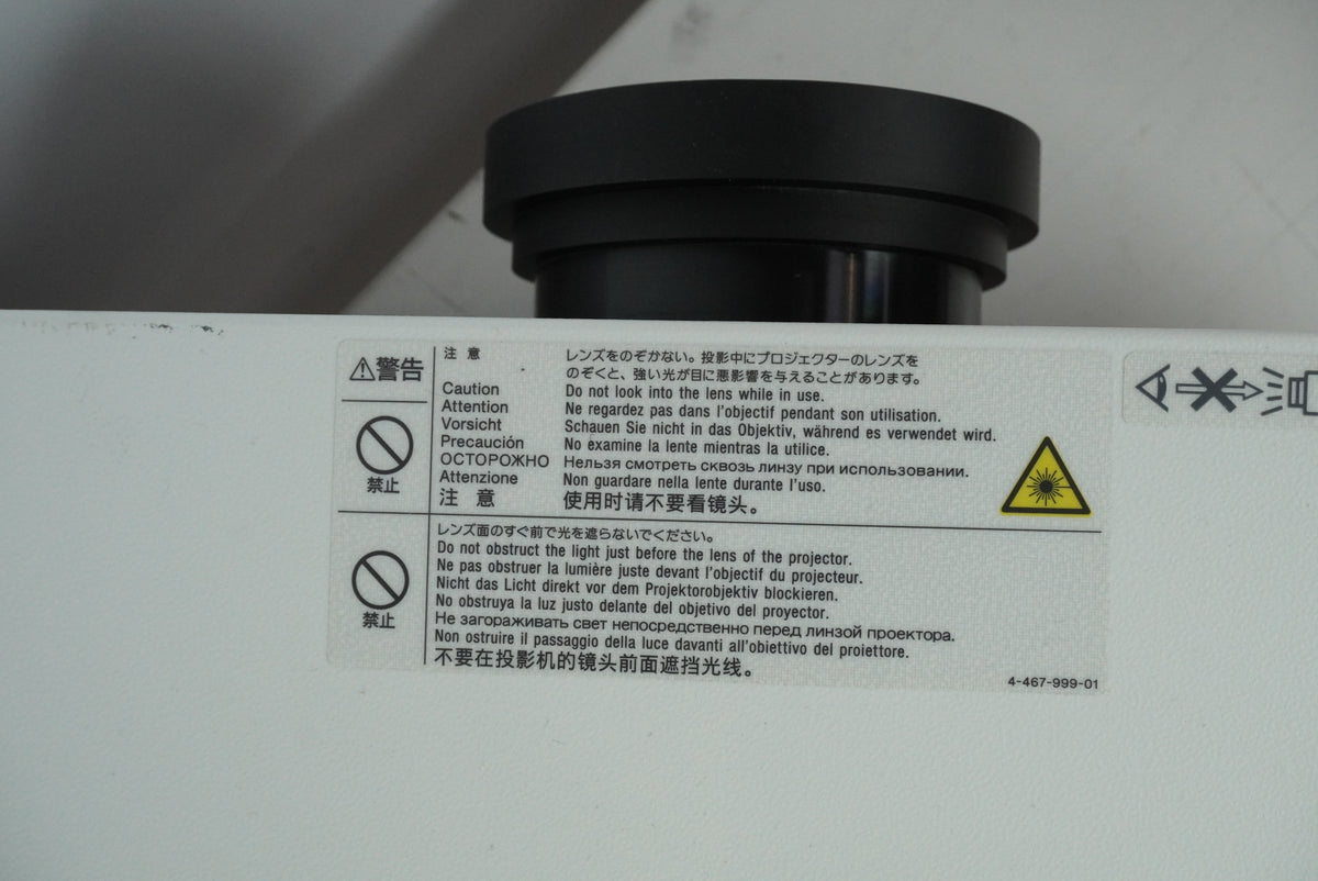 Sony VPL-FHZ700L VPL-FHZ700L Data Projector