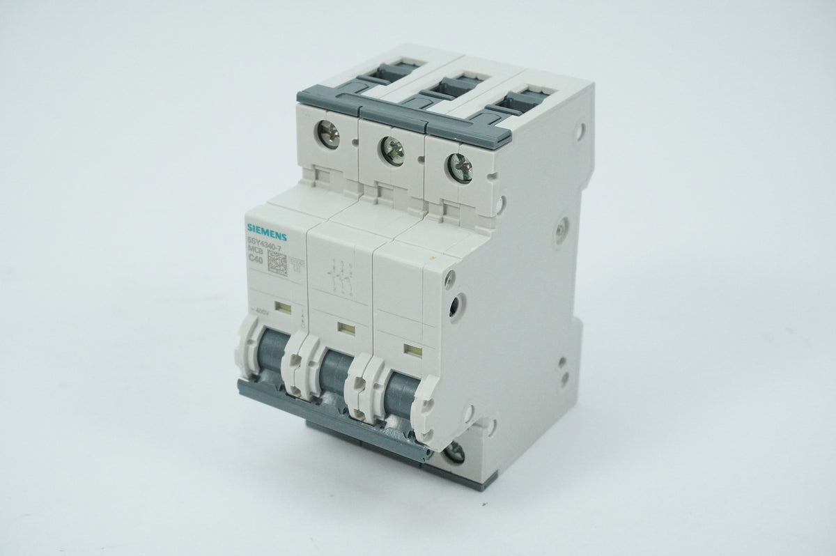 Siemens 5SY4340-7 5SY4340-7 Miniature Circuit Breaker 400V 10kA 3-pole. C40 A
