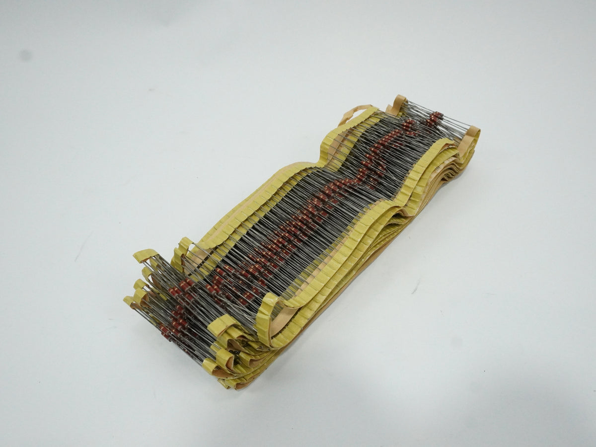 Matsushita Electric Industrial ERC14GJ822V Hot Molded Fixed Carbon Comp Resistor