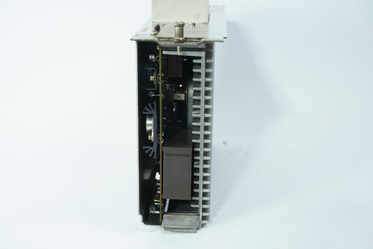 Siemens 6EV3054-0DC Einbau-Netzgerät System SVS2, G24 G5/25WRGD