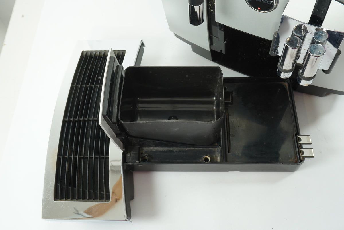 Jura 676 Type 676 Automatic Coffee Machine