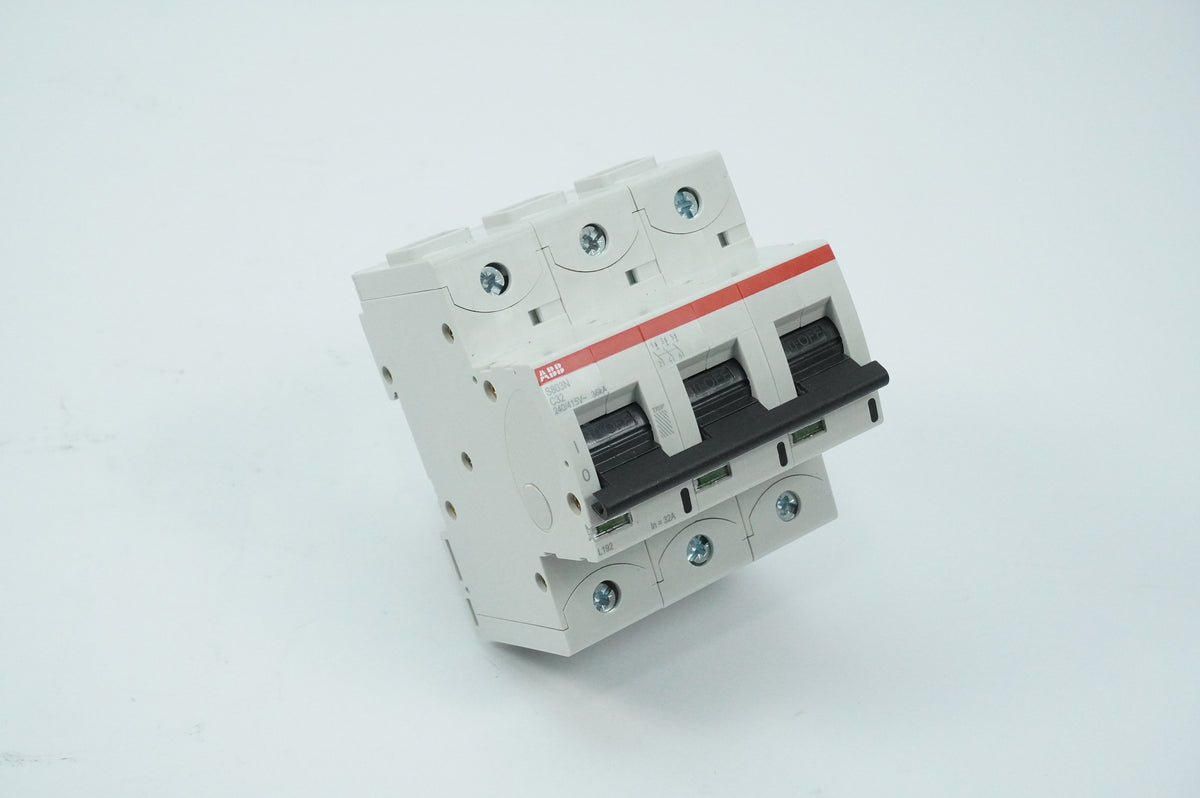 Abb 2CCS893001R0324 S803N-C32 High Performance MCB
