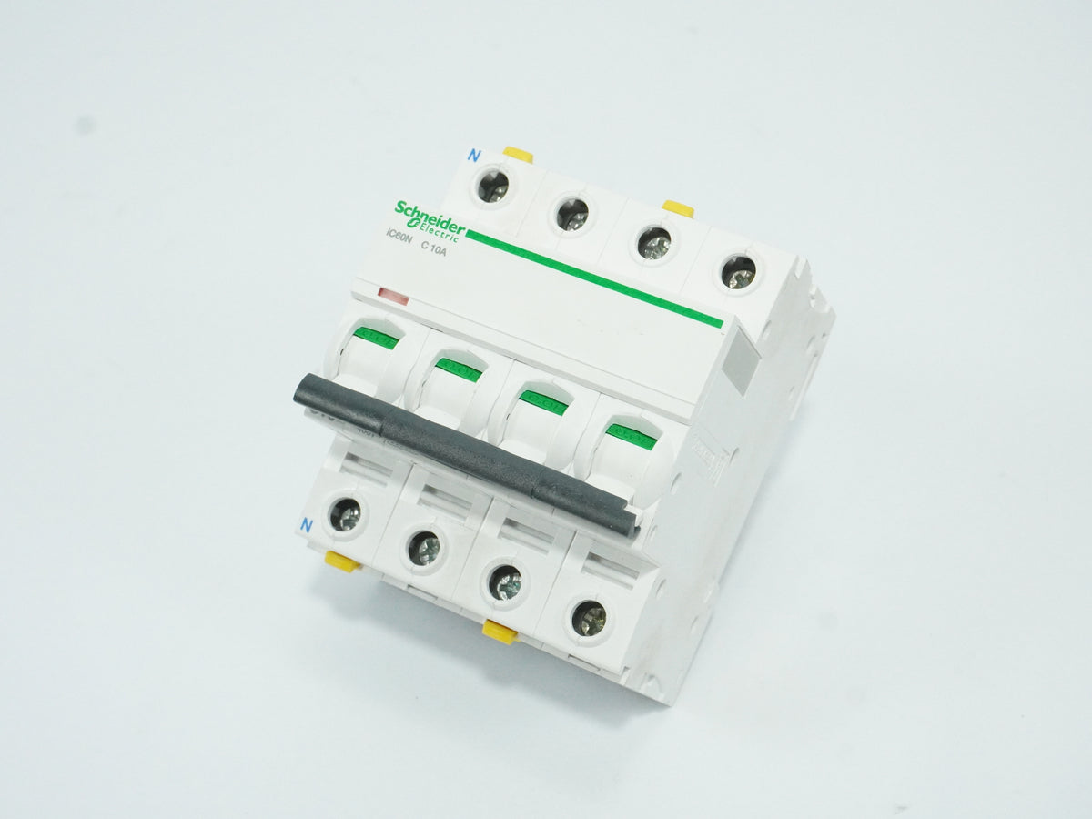 SchneiderE A9FO4710 IC60N Circuit breaker