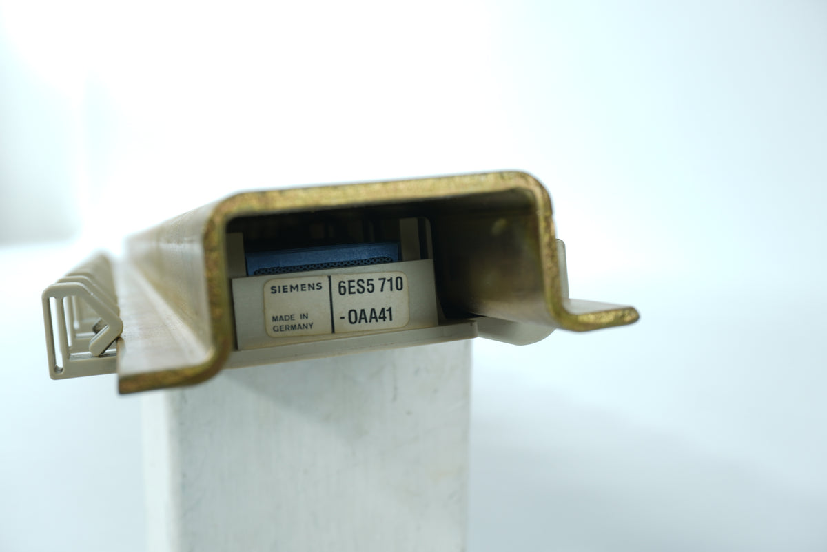 Siemens 6ES5710-0AA41 SIMATIC S5 Subrack / Mounting Rail