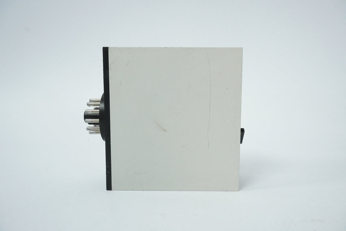 Electromat SB245 724 ic SB245 724 S - System Supply 24VDC Interval On Operate 3-