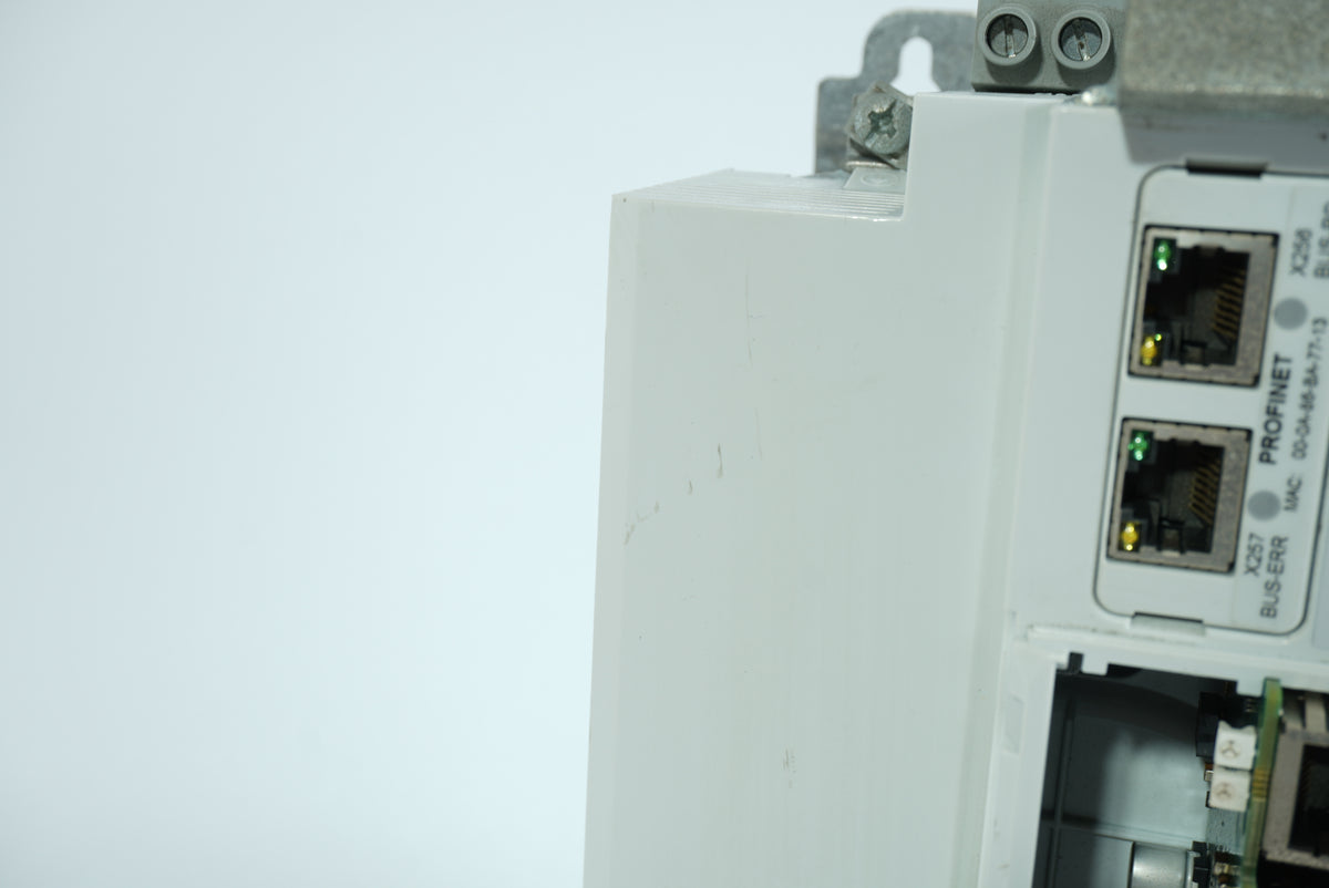 Lenze I95AE311F1AV1Z0000 i950 Servo Inverter W: I95AE311F1AV10302R, I9MAG2V00000