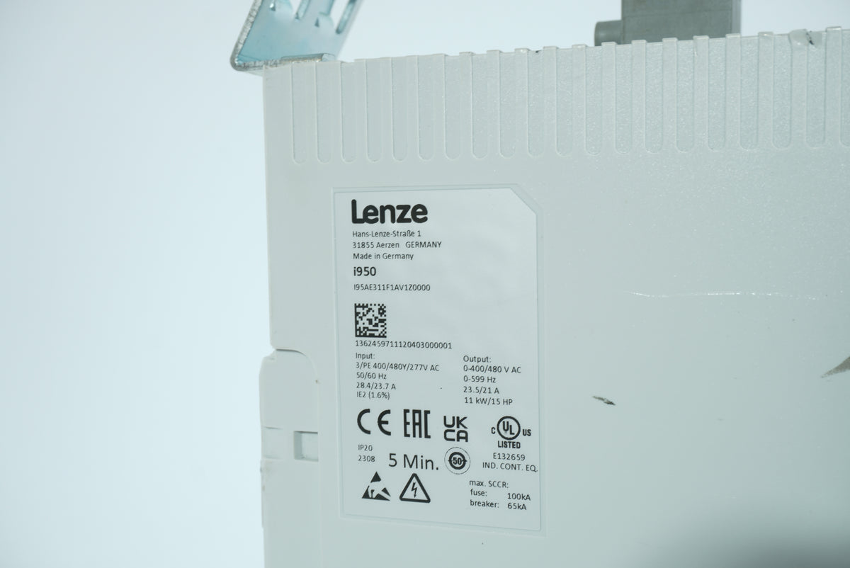 Lenze I95AE311F1AV1Z0000 i950 Servo Inverter W: I95AE311F1AV10302R, I9MAG2V00000