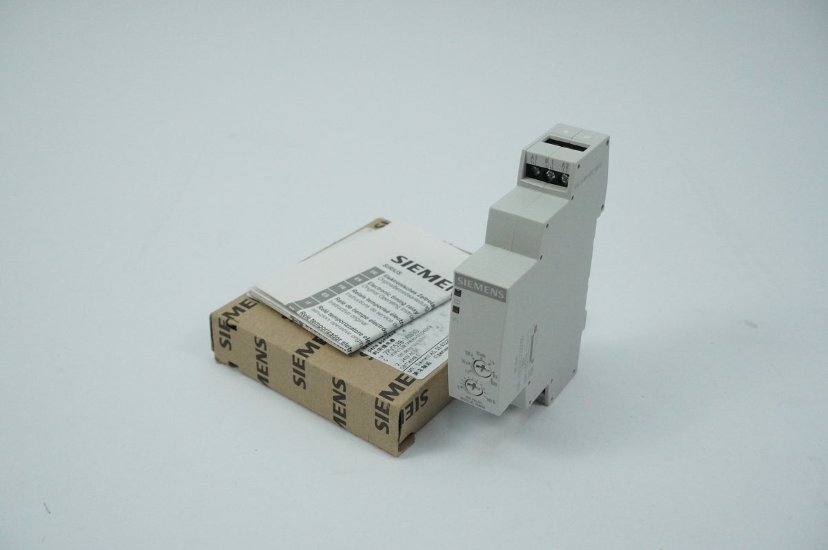 Siemens 7PV1538-1AW30 7PV1538-1AW30 Time Relay