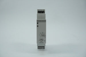 Siemens 7PV1538-1AW30 7PV1538-1AW30 Time Relay