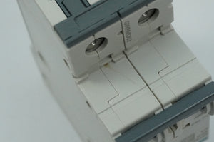 Siemens 5SY8201-7 MCB Miniature Circuit Breaker C1 2P 70kA