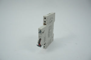 Siemens 5ST3 020-2 Fault Signal Contact  W/ Test and Reset Button Batch of 3pcs.