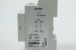 Niko 36-094 360-36194 Rail Twilight Switch / Sensor Relay