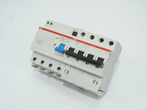 Abb 2CSB204592R3630 DDA204 B APR M134I Residual Current Device 0,3A Un: 415V