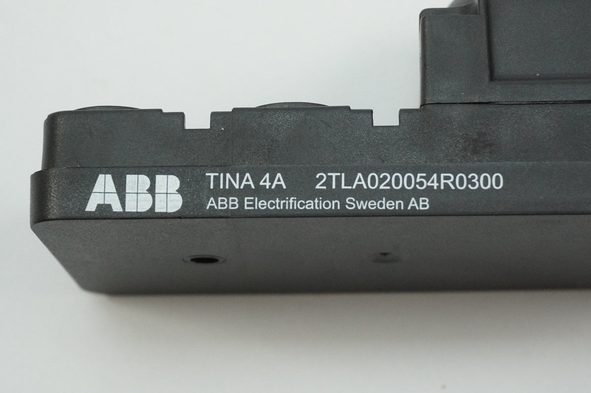 Abb 2TLA020054R0300 Tina 4A Connection Block