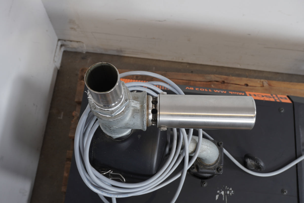Busch MM 1102 B V03 Vacuum Pump W: AMH 100L BA2 CC046A