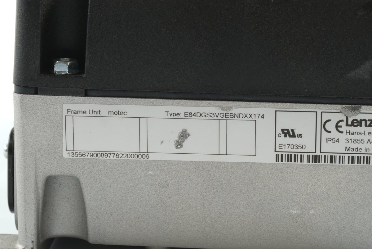 Lenze E84DGDVB30242PP-B1 Decentralised Drive 8400 Motec, W: Z352BCDRC0G230FB2S