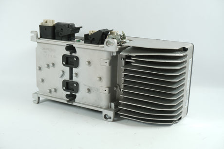 Lenze E84DGDVB30242PP-B1 Decentralised Drive 8400 Motec, W: Z352BCDRC0G230FB2S