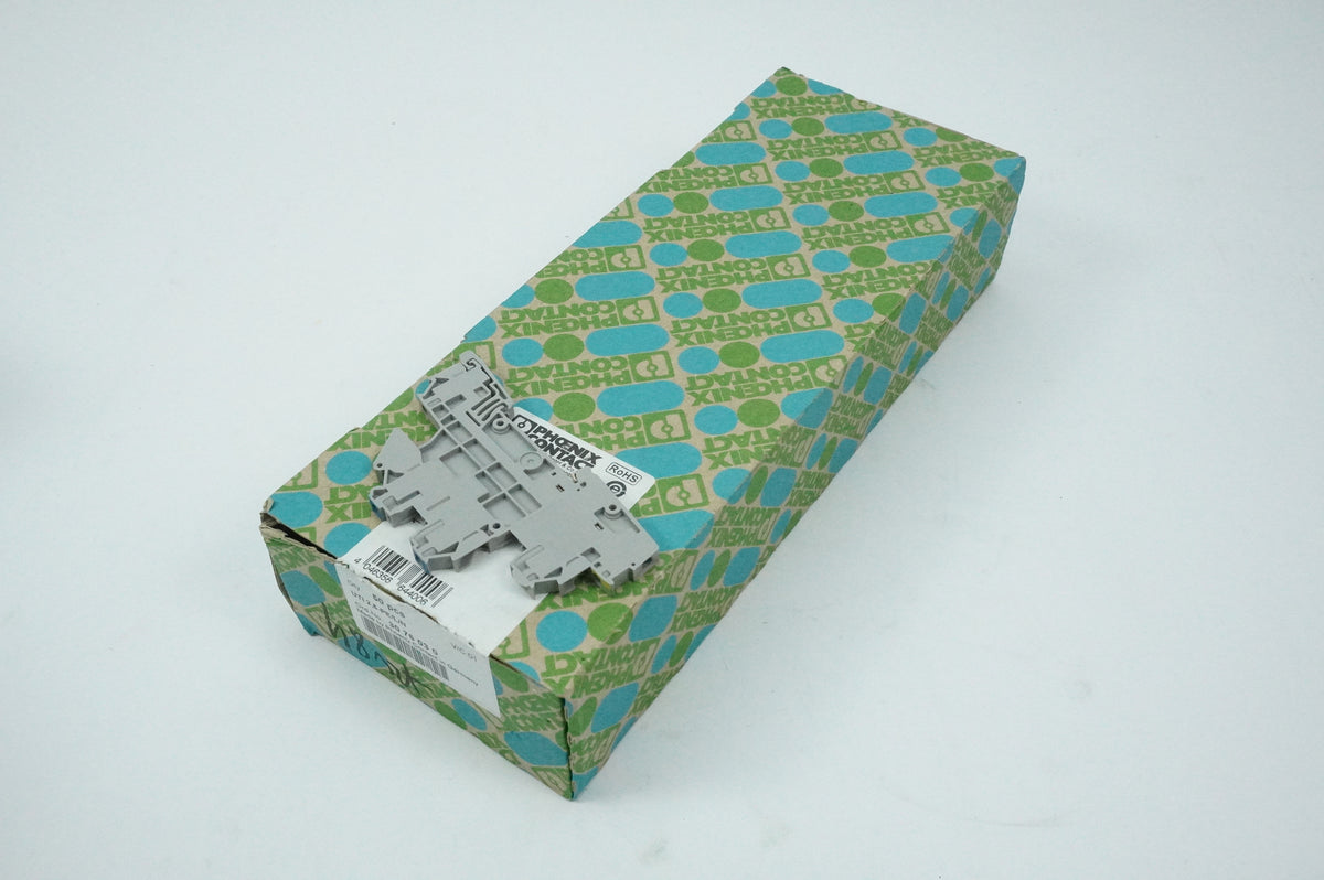 Phoenix Contact 30 76 03 0 UTI 2,5-PE/L/N Terminal Block Batch of 48 pcs.