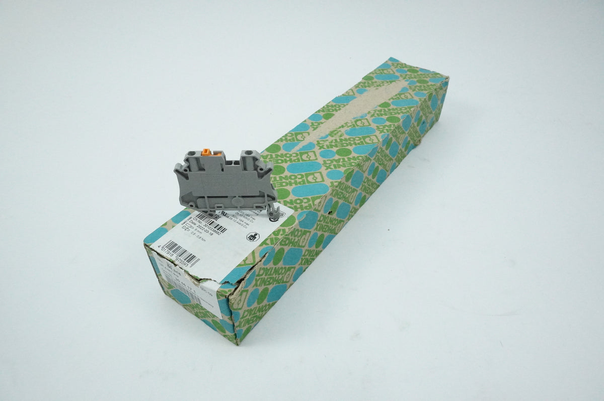 Phoenix Contact 30 46 17 1 UT 4-MT-P/P Terminal Block Batch of 60 pcs.