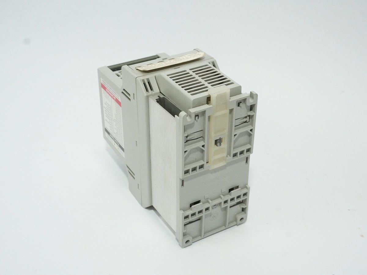 Ab 160-BA04NPS1P1 Ser. C Preset Speed Drive 1.5KW / 2HP