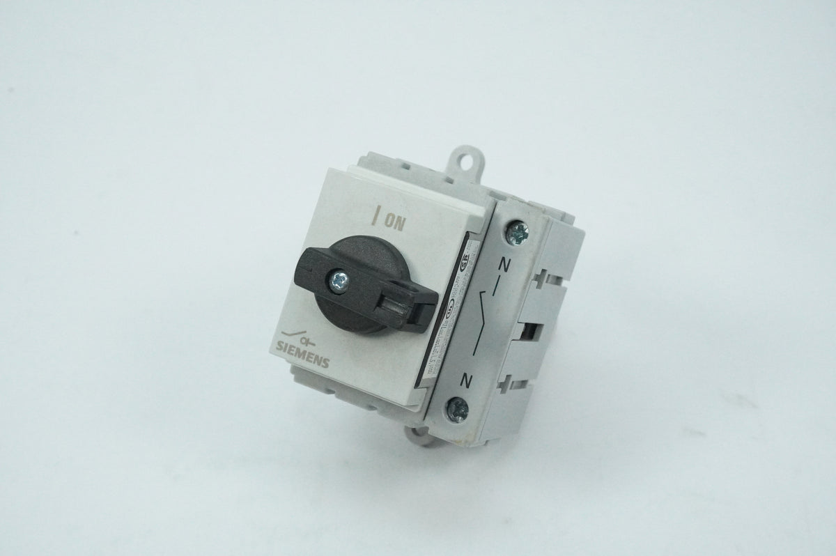 Siemens 3LD3330-0TL11 3LD3330-0TL11 Main Switch Disconnector Batch of 6 pcs.