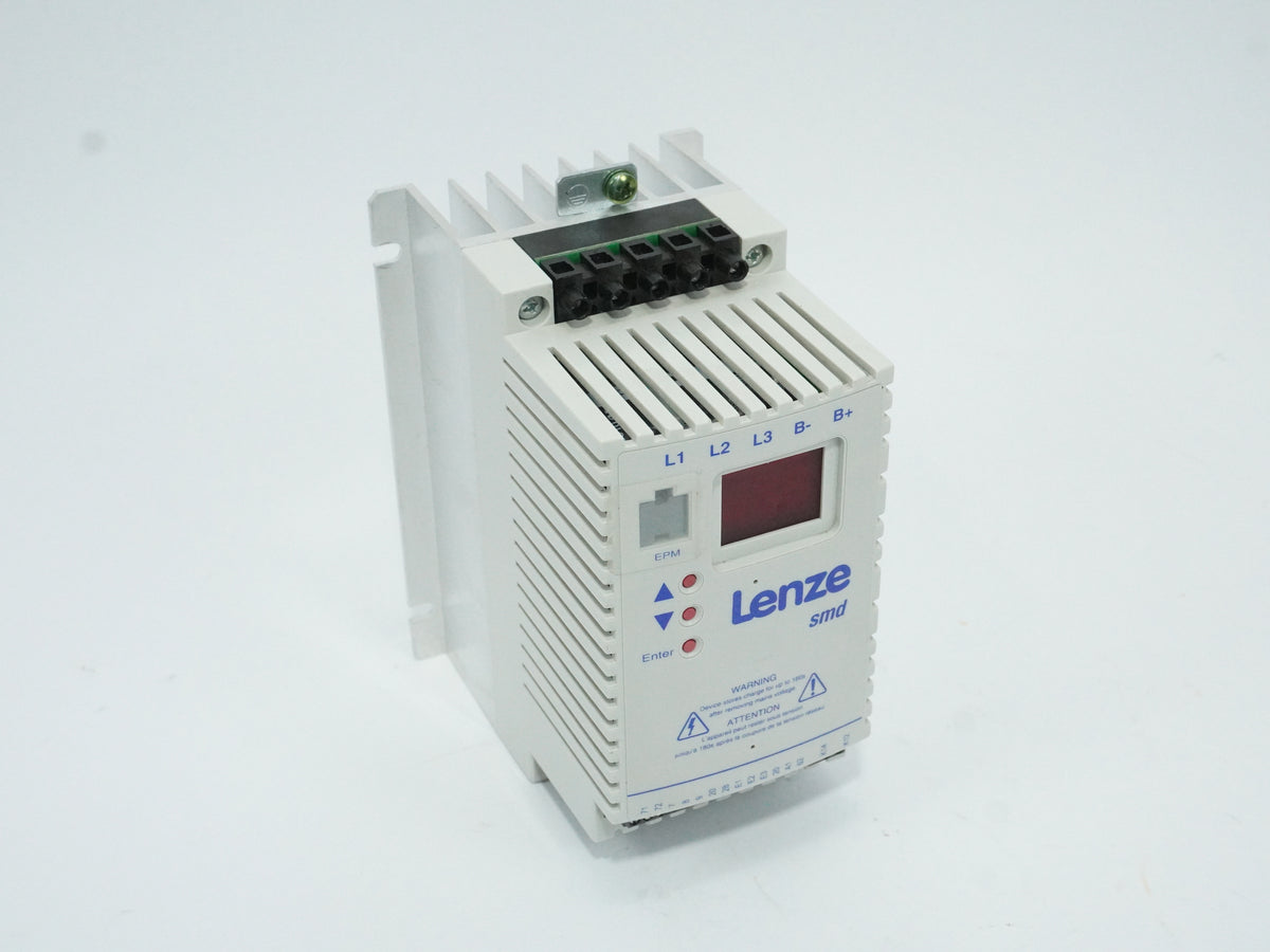 Lenze ESMD751L4TXA SMD Full I/O Inverter