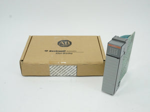 Ab 1746-OW16 Ser. D SLC500  Output Module 1746-OW16