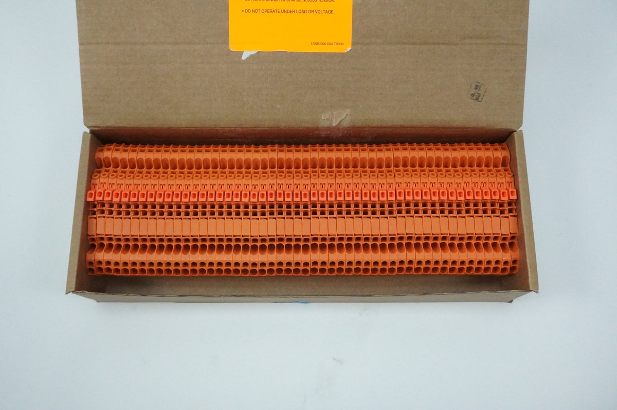 TE Connectivity 1SNK705331R0000 ZK2.5-S-4P-OR Terminal Block Batch 50 pcs.
