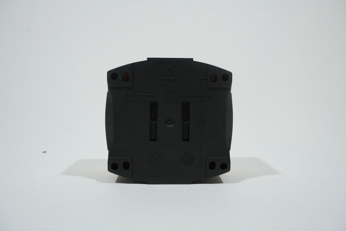 Ab 800F-1YM 800F Type 4/4X IP66 Enclosure Series A