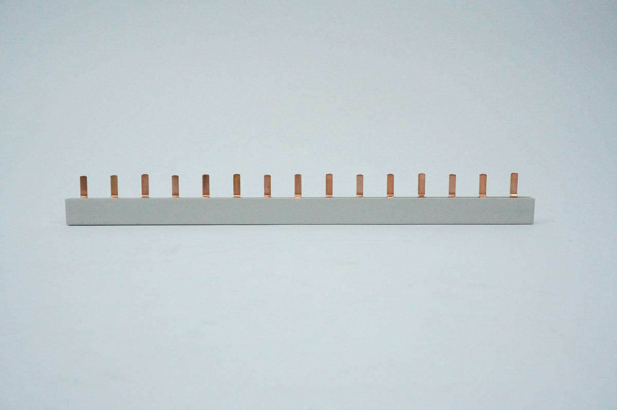FTG 132742 ESS31510 EV Busbar 3P 15M Pin Batch of 10pcs.