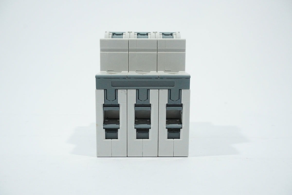 Siemens 5SY4380-7 MCB Miniature Circuit Breaker C80 3P
