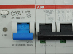Abb 2CSB204592R3630 DDA204 B APR M134I Residual Current Device 0,3A Un: 415V