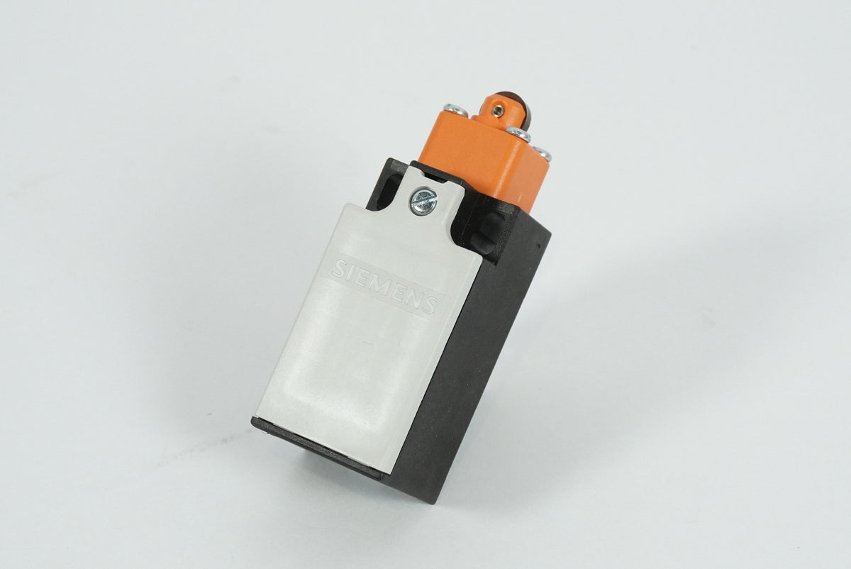 Siemens 3SE3 200-1D Position Switch Enclosed Roller Plunger 1NO+1NC