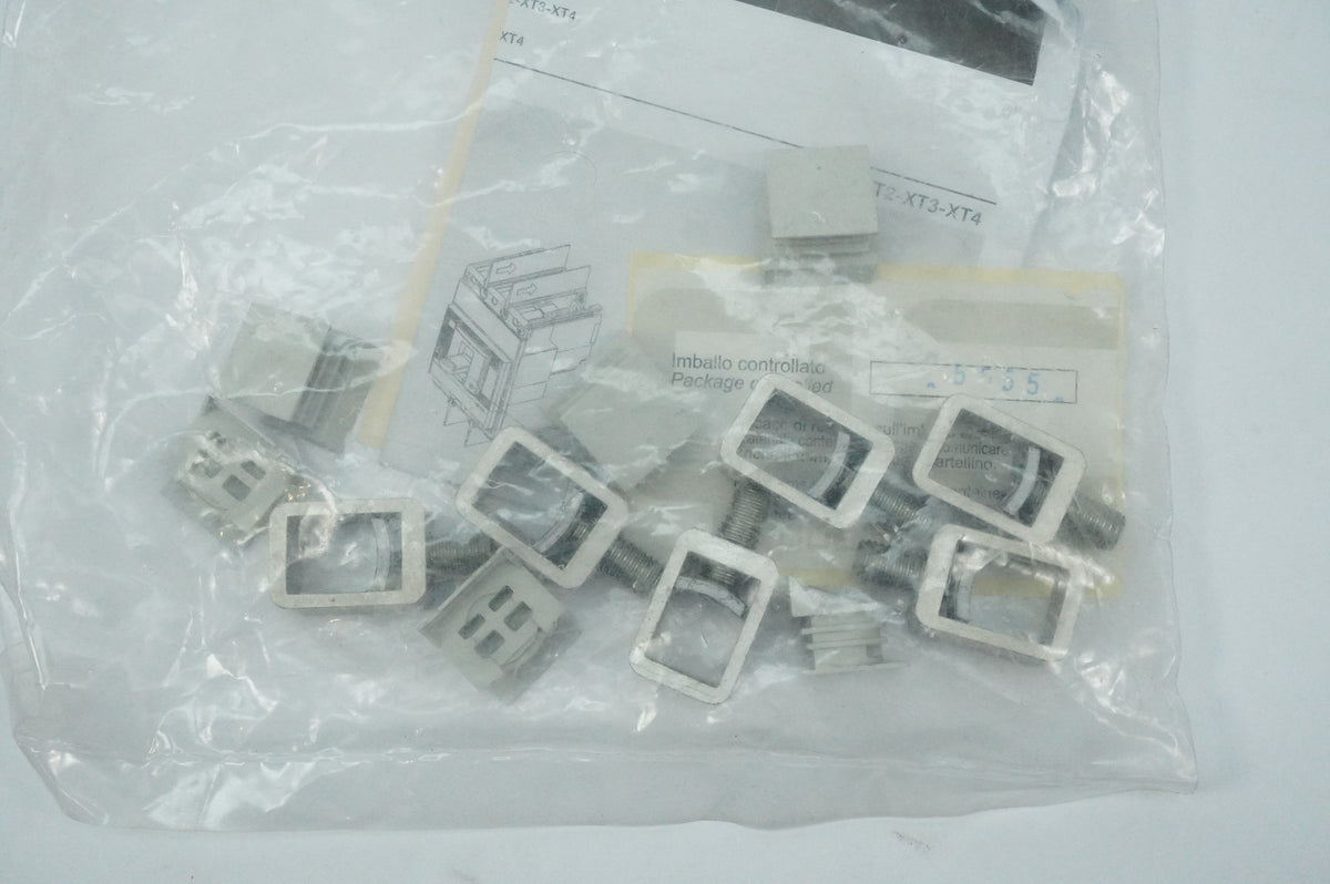 Abb 1SDA067165R1 KXT2ECUAL1-6PC Front Terminals for Cables Batch of 5 pcs.