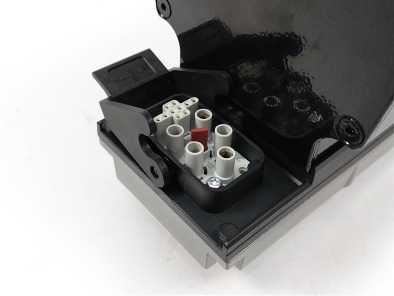 Shneider Electric VIA1001C31F1022 Servo Motors, ISH100/30025/0/1/00/0/10/01/01