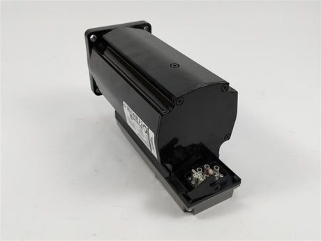 Shneider Electric VIA1001C31F0022 Servo Motors, ISH100/30025/0/1/00/0/10/01/00