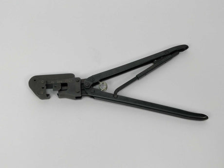 AMP 69710-1 Portable Crimp Tool