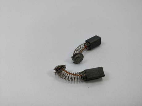 HITACHI 999-070 Carbon brush 2pcs