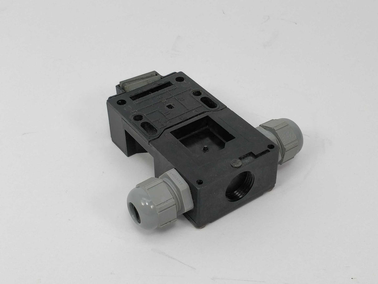 Schmersal Az 16-02 Zvr  With Safety Key