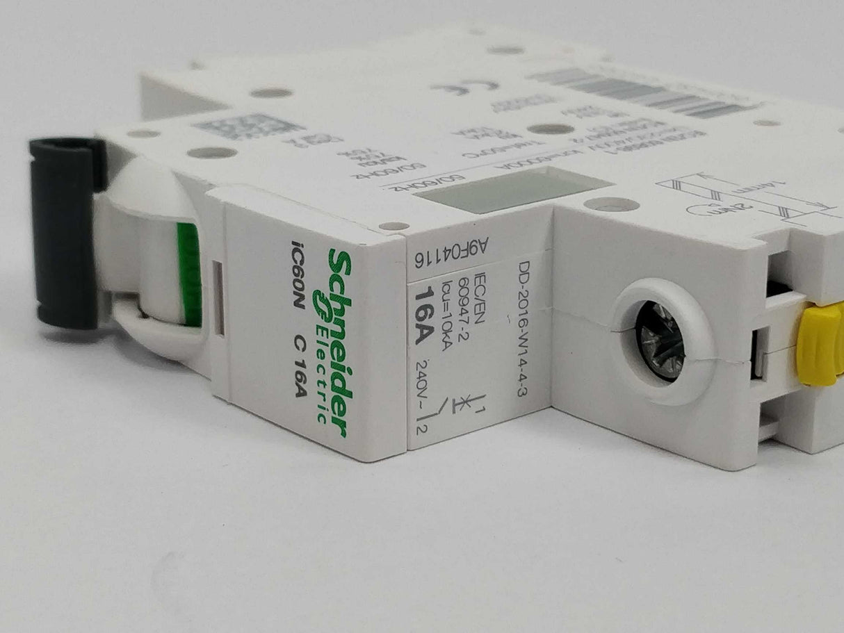 Schneider Electric iC60N C 16A Miniature circuit-breaker